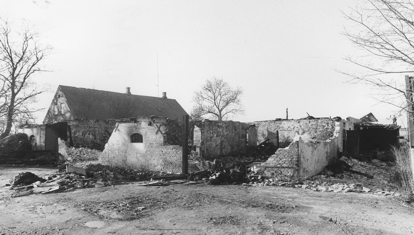 Efter branden i 1981. Foto: Dich Jansen.